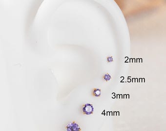 Amethyst CZ Titan Labret Ohrstecker, Push Pin Flache Rückseite Ohrringe winzigen Tragus Ohrring, Weiterleitungs Helix Ohrring, Tragus Piercing Bolzen