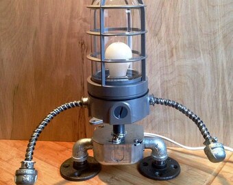 Robot Lamp (Helmet)