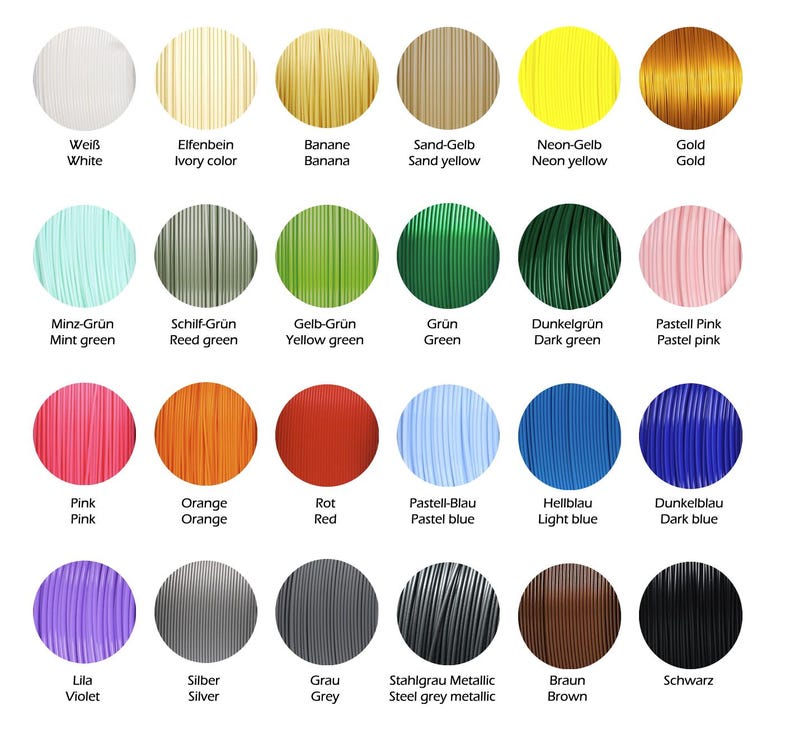 K&ouml;nnte beinhalten: Eine Farbkarte mit 18 verschiedenen Filamentfarben f&uuml;r den 3D-Druck. Die Farben umfassen Wei&szlig;, Elfenbein, Banane, Sandgelb, Neongelb, Gold, Mintgr&uuml;n, Schilfgr&uuml;n, Gelbgr&uuml;n, Gr&uuml;n, Dunkelgr&uuml;n, Pastellrosa, Pink, Orange, Rot, Pastellblau, Hellblau, Dunkelblau, Lila, Silber, Grau, Stahlgrau Metallic, Braun und Schwarz.