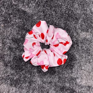 gumka do włosów jumbo cherry i kokardka