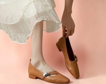 Women’s Pointed Toe Flats, Low Heel Mary Jane Shoes, Comfortable Slip On Work Shoes, Casual Vintage Style Loafers