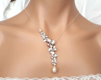 Elegant Wedding Bridal jewelry -  Pearl Orchid Flower lariat Y Necklace. Available Gold and silver.  Bridal shower, Wedding gifts