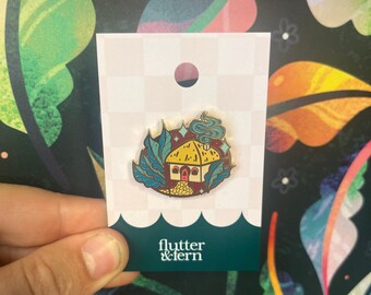 Little Cottage - Enamel Pin