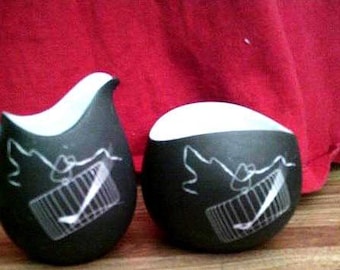 Johann Haviland Bavaria Papageno Cream and Sugar bowl with 'Papageno' pattern 1953