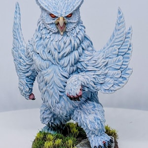 Albino/white Owlbear