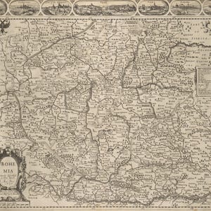 以下が含まれることがあります： ボヘミアのアンティーク地図。地域の地理の詳細が描かれています。地図は人物や都市景観のイラストで縁取られています。「BOHEMIA」のタイトルが装飾的なカルトゥーシュに表示されています。
