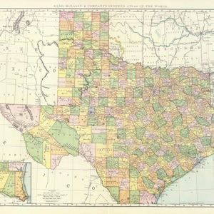 Peut inclure: Carte ancienne du Texas tirée de l'Atlas Indexé du Monde de Rand McNally & Company. La carte présente des lignes de comté détaillées, des rivières et des villes, avec un système de couleurs pour une identification facile. La carte est imprimée sur du papier vieilli.