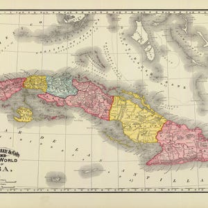 Könnte beinhalten: Antike Karte von Kuba aus dem Atlas der Welt von Rand McNally & Co. Die Karte zeigt detaillierte geografische Informationen, wobei die Provinzen Kubas in Rosa, Gelb und Grün gefärbt sind. Der Titel "Map of Cuba" ist deutlich sichtbar.