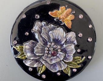 Vintage Ornate Compact Mirror-Flower Theme accented with Crystal-Beautiful Enamel Finish