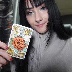 ¿Qué quiere decirte tu yo del futuro? VIDEO* Lectura de tarot, Lectura del futuro, mensajes espirituales, cartas del oráculo, predicción psíquica