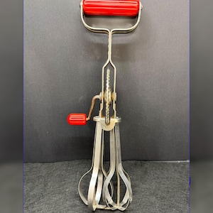 Androck Stainless Rotary Egg Beater w/Bakelite Handles