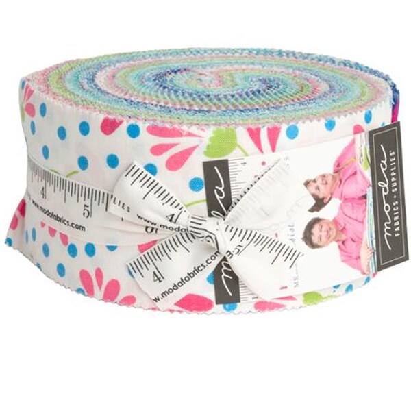 Picnic Pop Jelly Roll by Me & My Sister Designs for Moda Fabrics 22430JR 40 2.5" x 42" Fabric Strips