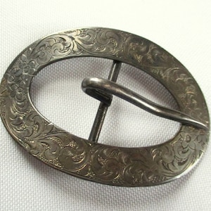 Vintage Belt Buckle La Pierre Sterling Silver Engraved Floral Design