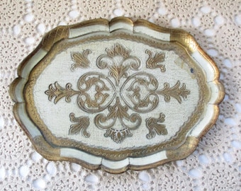 Vintage Made in Italy Florentine Tole Tray Gold and Cream Design