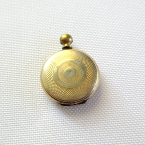 Vintage Small Round Engraved Locket Pendant Photo Holder As Found