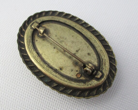 Vintage Brooch Victorian Reverse Carved Intaglio … - image 5