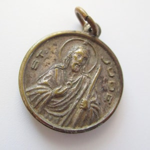 Vintage St. Jude Cloth Relic Medal Ex Indumentis