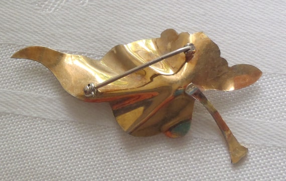 Vintage Krementz Pearl Leaf Brooch Gold Tone Metal - image 5