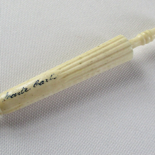 Vintage Souvenir Parasol Umbrella Bone Needle Case