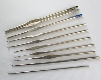 Vintage Metal Crochet Hooks Assorted Sizes 10 Pieces