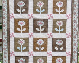 Laila's Garden Applique Quilt