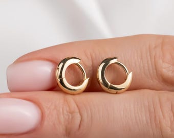 Aros Huggie de oro macizo de 14 k: pequeños y gruesos aros de oro amarillo, aretes minimalistas y gruesos para uso diario para mujer.
