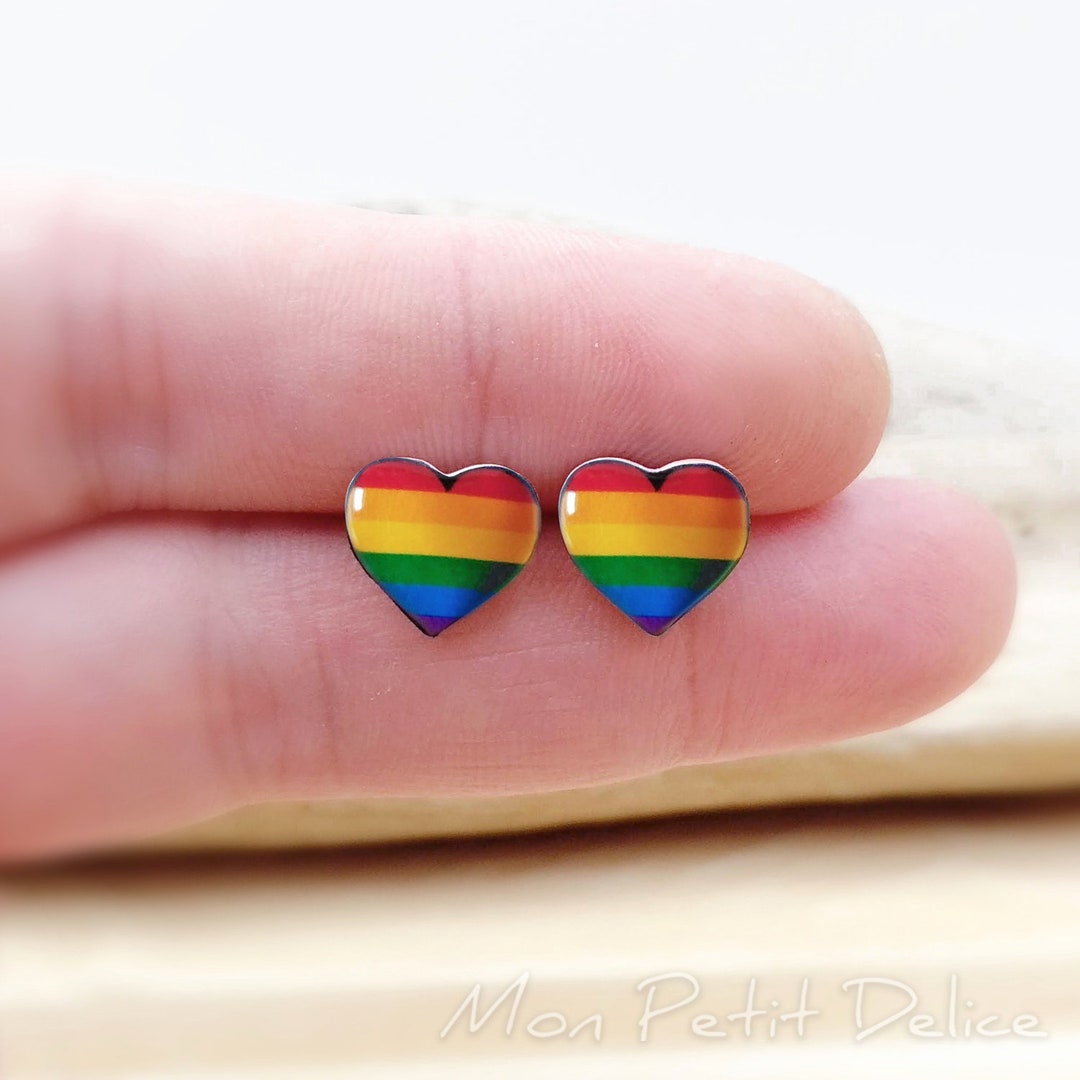 LGBT Orecchini pendenti a forma di cuore arcobaleno in