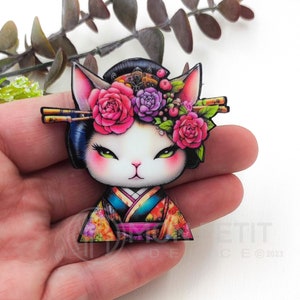 Geisha cat wooden brooch, handmade laser cut, with steel pin, original Christmas gift for cat lovers