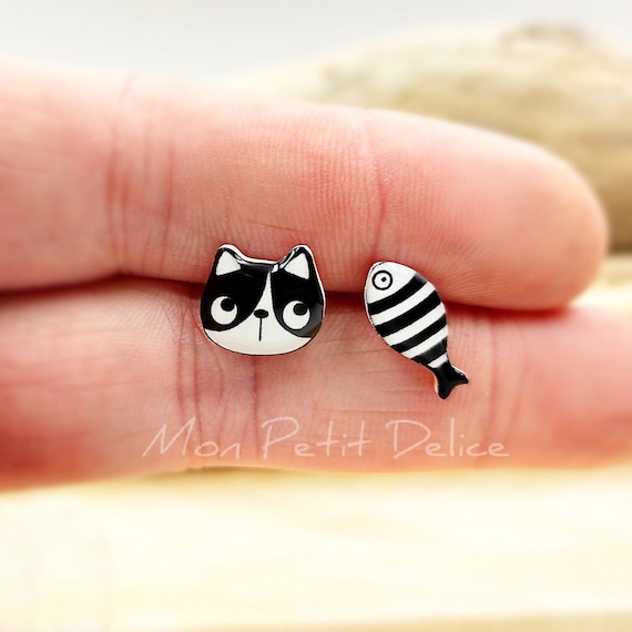 Boucles D'oreilles Chat Noir Et Blanc 3x1 Cm - Neuf Avec étiquettes, Dormeuses, Style Pendantes