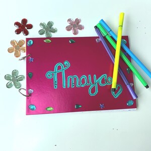 Cuaderno infantil hecho a mano, cuaderno de bocetos infantil personalizado, libro de arte infantil con purpurina, diario de arte infantil con manualidades, bonito cuaderno de bocetos DIY, cuaderno de arte con nombre