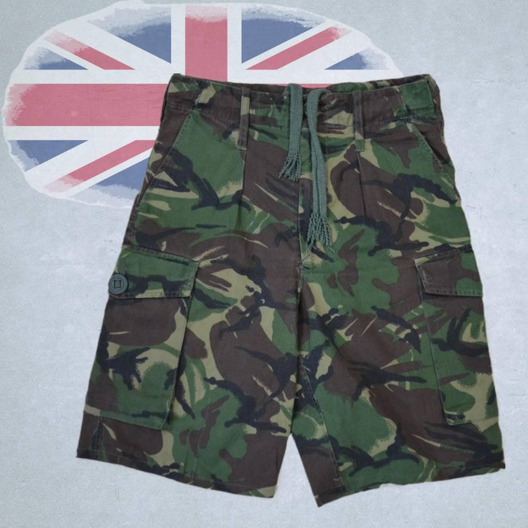 Vintage camo shorts - Etsy 日本