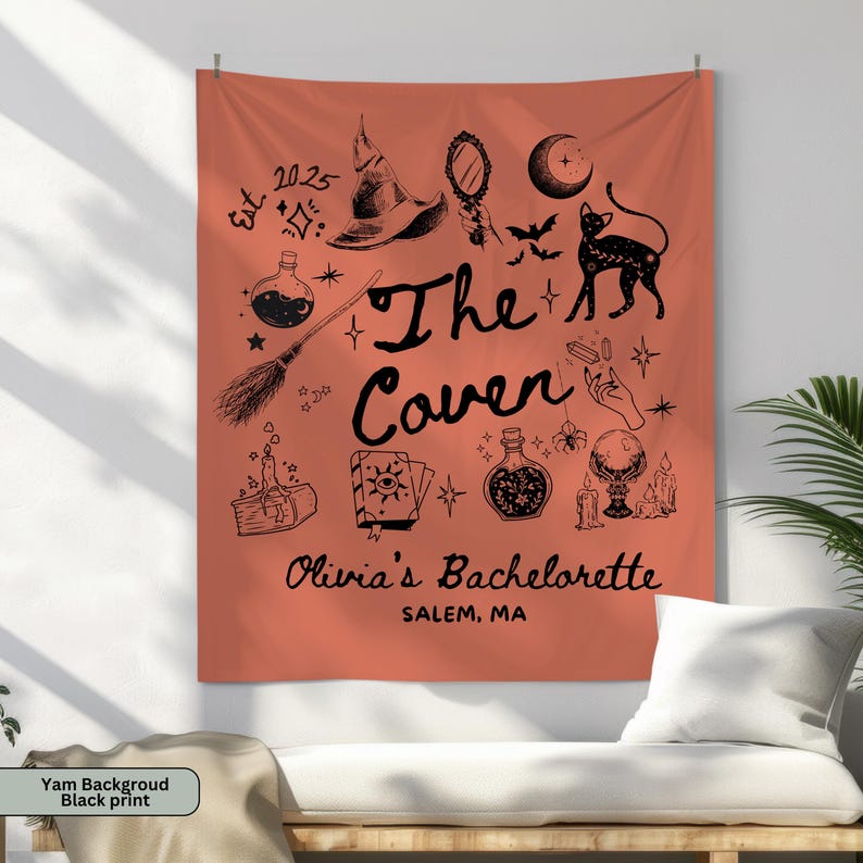Puede incluir: Un tapiz color melocot&oacute;n con ilustraciones y texto en negro. El dise&ntilde;o incluye un sombrero de bruja, un espejo, una luna, un gato y las palabras "The Coven". Debajo, se lee "Olivia's Bachelorette, Salem, MA."