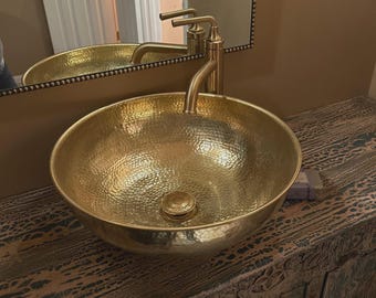 Lavabo de baño de estilo marroquí de latón macizo martillado hecho a mano