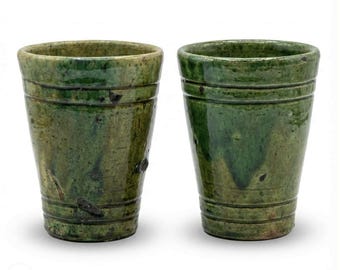 Lote de 2 tazas en céramique verte faits main .Poterie