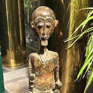 Benin Bronze Figure - seated – African Art Collectible