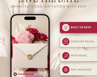 Può includere: Uno smartphone mostra un invito video animato con il testo SAVE THE DATE e ANIMATED VIDEO INVITATION WITH RSVP. Lo schermo mostra una busta color crema con un sigillo di ceralacca dorato su fiori rosa e rossi. Include BUILT-IN RSVP, ENVELOPE REVEAL, WITH MUSIC e ANY LANGUAGE.