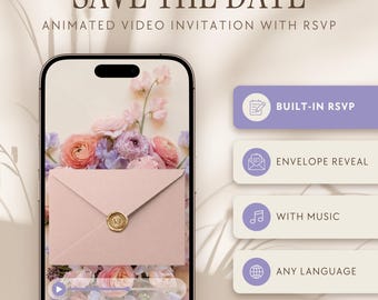 Può includere: Uno smartphone mostra un invito video animato con il testo SAVE THE DATE e ANIMATED VIDEO INVITATION WITH RSVP. Una busta rosa con un sigillo di ceralacca dorato si trova su uno sfondo floreale. Quattro pulsanti viola elencano le funzioni: BUILT-IN RSVP, ENVELOPE REVEAL, WITH MUSIC e ANY LANGUAGE.