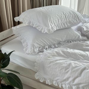 100% organisches weißes Bettset mit 4 Teilen: gerüschter Bettbezug und Kissenbezug, ästhetische Bettwäsche, Cottagecore-Bettwäsche