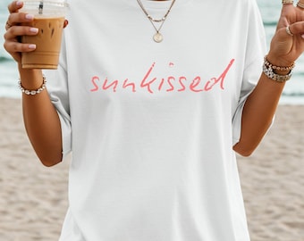 Sunkissed Comfort Colors T-shirt, Minimalist Summer Tee, Summer Vibes Shirt, Trendy Women's TShirt, Beach T-Shirt, T-shirt gift for her