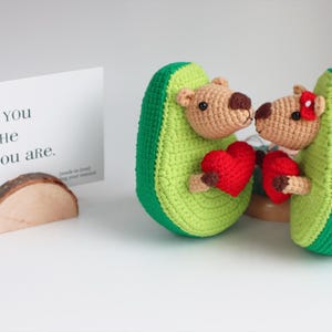Virkmönster för Alla hjärtans dag, Virkmönster för avokado, kapybara och amigurumi bild 2