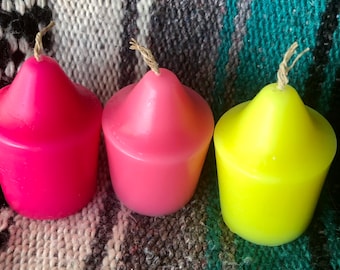 Beeswax / hemp wick votive candle - custom color and scent - set of 4