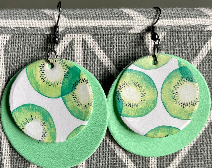 Pastel green and kiwi fruit circle earrings in soft and light vegan leather.