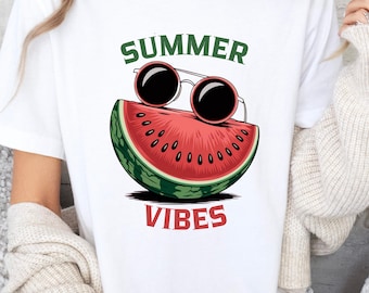 Maglietta grafica Summer Watermelon: T-shirt con dolci vibrazioni da spiaggia