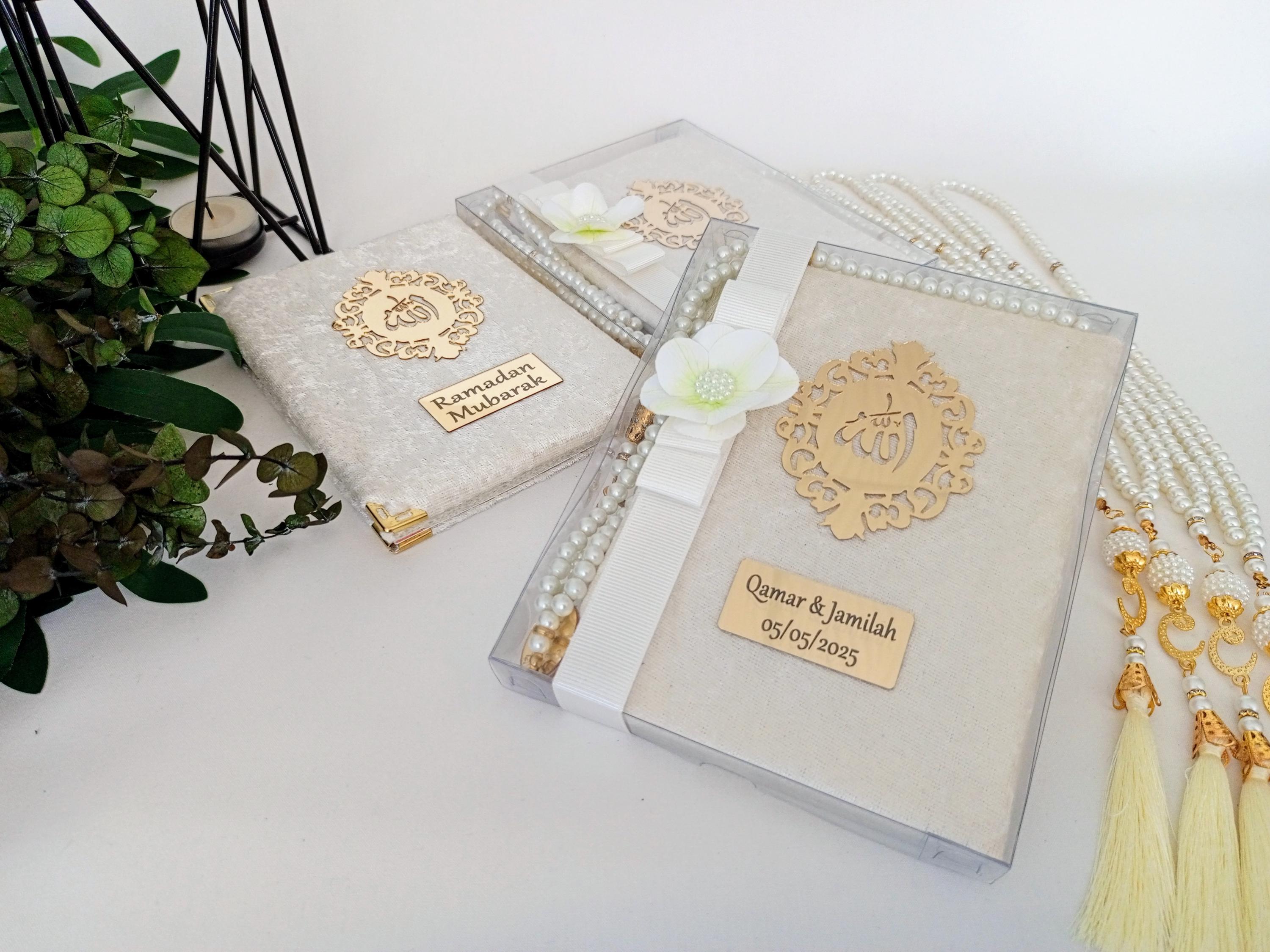 Personalisierte Samt Dua Buch Tasbeeh Beutel mit verzierter Box Muslim Geschenkset | Eid Geschenk | Hochzeitsgeschenk | Baby-Dusche-Geschenk | Geschenk zum Abschluss