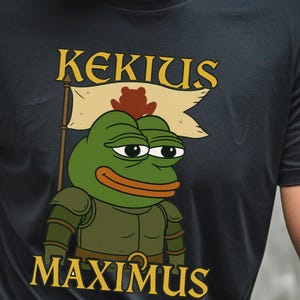 Kekius Maximus Pepe Meme ユニセックス Tシャツ - Elon Crypto Meme Tシャツ - 面白いオルタナティブインターネットユーモアギフト