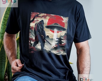 Samurai Bigfoot Japanese UFO Vintage Graphic Ukiyo-e Art Unisex T-Shirt