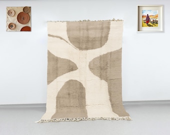 Beige cream Moroccan Berber wool abstract contemporary bedroom rug