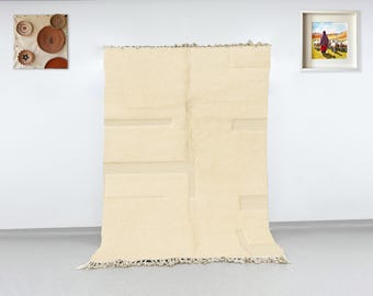 Minimalist Beni Ourain Rug, Textured Cream Moroccan Wool Carpet