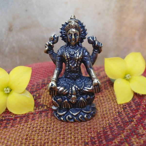 LAKSHMI STATUE  Portable Meditation Tiny Altar Goddess of Wealth Abundance Fortune Prosperity Seated Lakshmi Statuette Hindu Shrine Statue