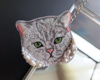 Custom Cat Portrait - Realistic Embroidered Pet from Photo Gift for Cat Lovers Dog Portrait Handcrafted Brooch Pet Memorial gift